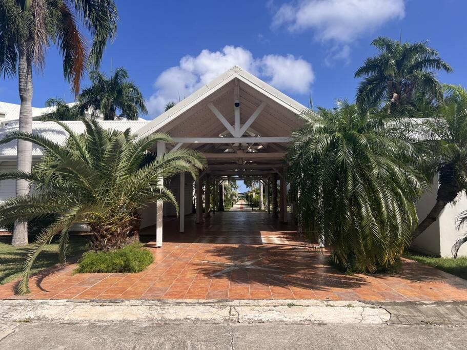 Apartmán Charmant En Bord De Plage Anse Marcel Exteriér fotografie